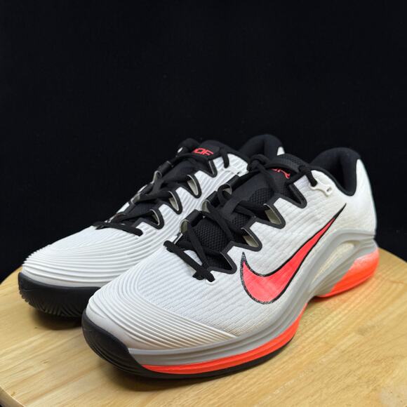 Nike Vapor 12 Men's Hard Court Tennis Shoes Sneakers  IB2534-100 Size 11 - Picture 7 of 10